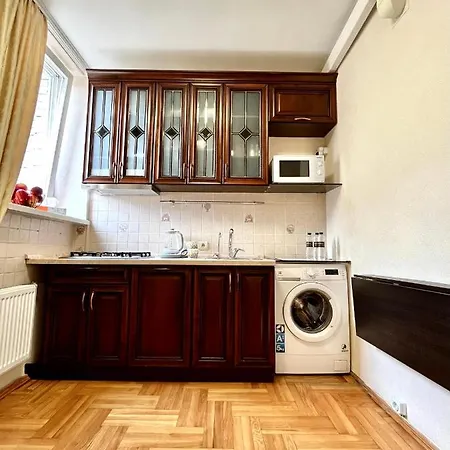 в самом центре столицы. * Kyiv